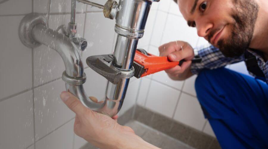 Professional bathroom faucet installation in Solana Beach, CA